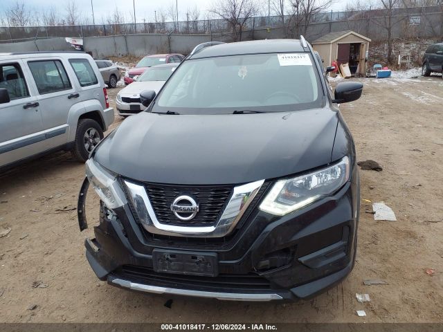 JN8AT2MV2HW002942 Nissan ROGUE SV