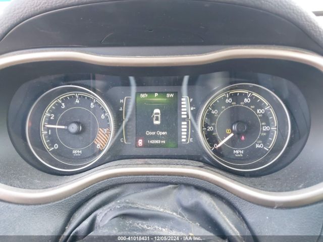 1C4PJLCS2EW313565 Jeep Cherokee Altitude