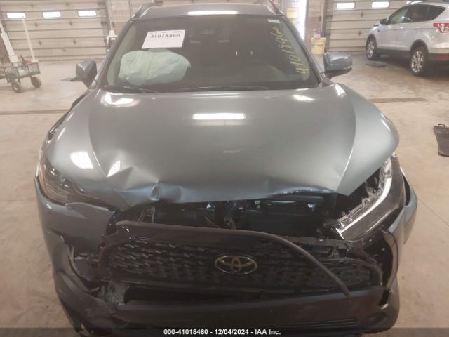 7MUCAABG8RV101801 Toyota Corolla Cross Le