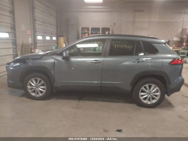 7MUCAABG8RV101801 Toyota Corolla Cross Le