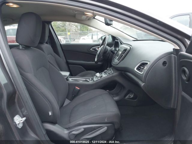 1C3CCCAB8FN681417 Chrysler 200 Limited