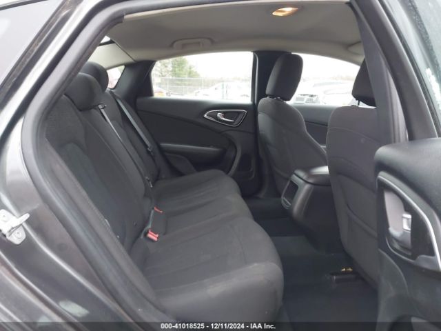 1C3CCCAB8FN681417 Chrysler 200 Limited