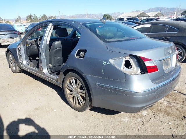 Hyundai Genesis 3.8 2014 KMHGC4DD0EU262316 Image 3