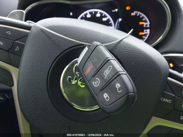 1C4RJECG9GC368759 Jeep Grand Cherokee Overland
