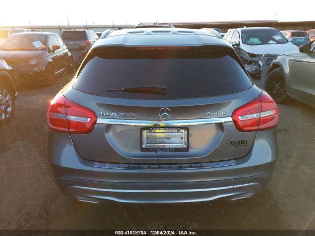 WDCTG4GBXFJ035052 Mercedes-Benz Gla 250 4matic