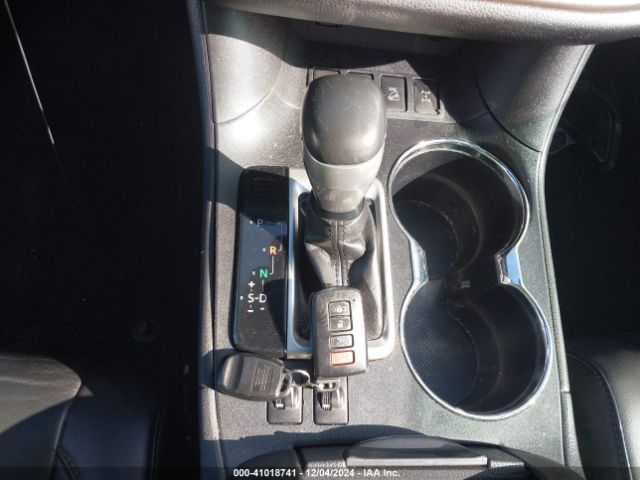 5TDJZRFH9KS731473 Toyota Highlander Xle