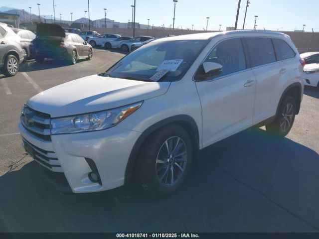 5TDJZRFH9KS731473 Toyota Highlander Xle