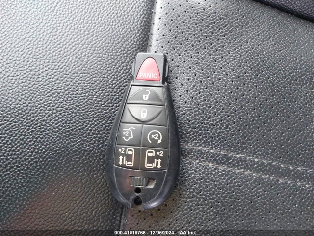 2C4RC1CG3GR306204 Chrysler Town & Country Touring-l