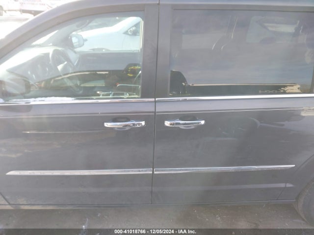 2C4RC1CG3GR306204 Chrysler Town & Country Touring-l