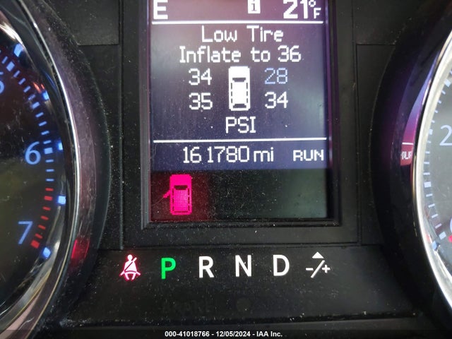 2C4RC1CG3GR306204 Chrysler Town & Country Touring-l
