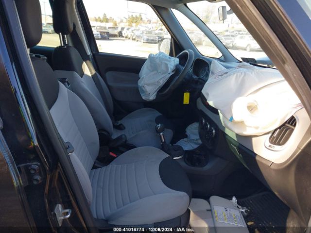 2014 FIAT 500L ZFBCFABH9EZ001254 Photo 4