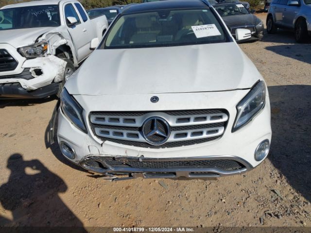 WDCTG4EB8KU011182 Mercedes-Benz GLA 250