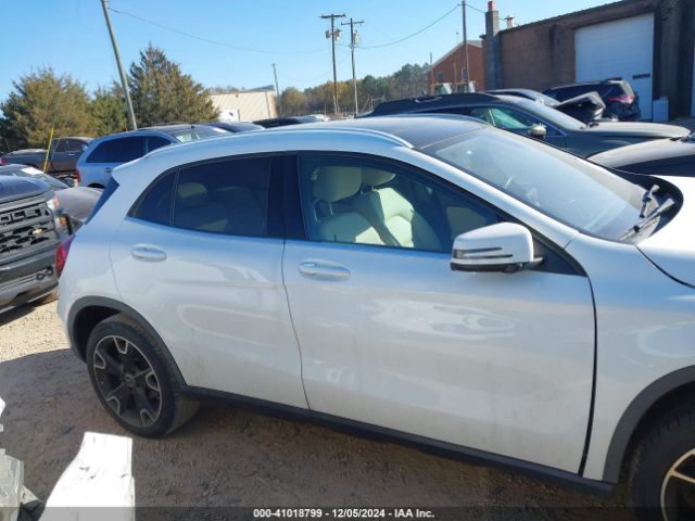 WDCTG4EB8KU011182 Mercedes-Benz GLA 250