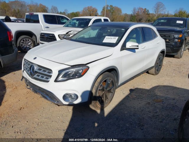 WDCTG4EB8KU011182 Mercedes-Benz GLA 250
