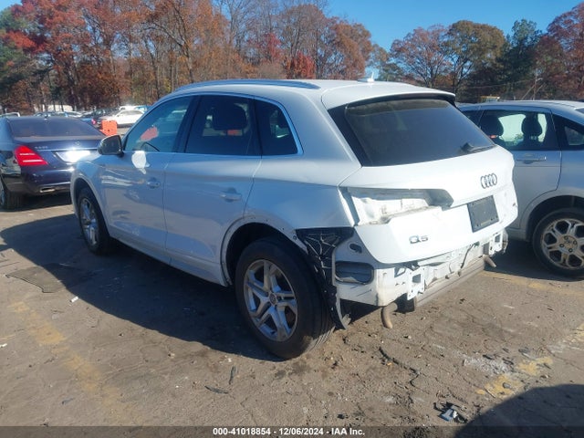 2019 AUDI Q5 WA1ANAFY8K2126536 Photo 2
