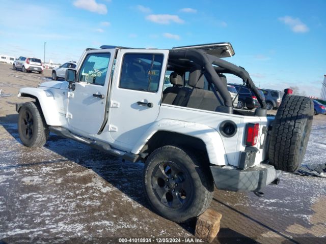 1C4BJWEG0FL771144 Jeep Wrangler Unlimited Sahara