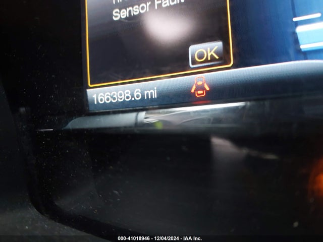 Lincoln MKS 2014 1LNHL9EK6EG600735 Image 15