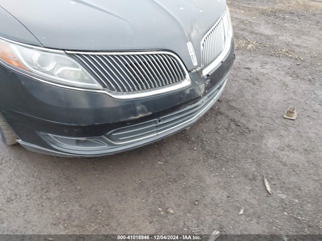 Lincoln MKS 2014 1LNHL9EK6EG600735 Image 21