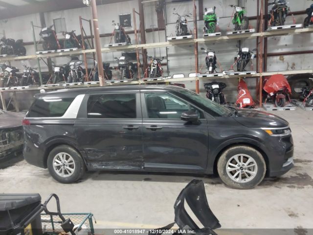 KNDNB4H37P6260070 KIA Carnival Mpv Lx Seat Package