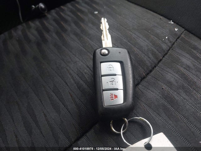 Nissan ROGUE S 2019 5N1AT2MV0KC843710 Image 11