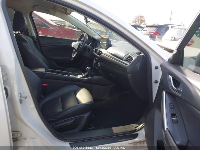 JM1GJ1V59G1421757 Mazda py