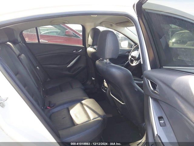 JM1GJ1V59G1421757 Mazda py