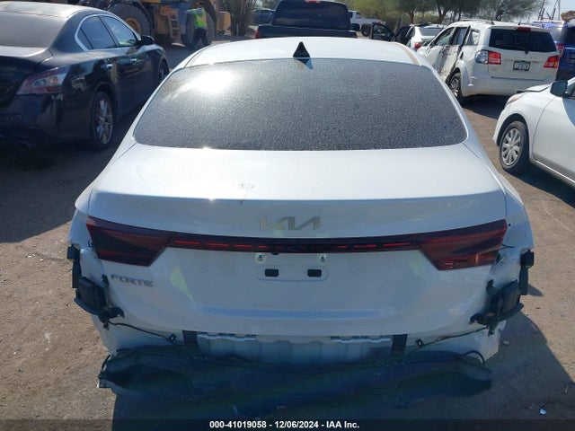KIA Forte Lxs 2024 3KPF24AD1RE823019 Image 17