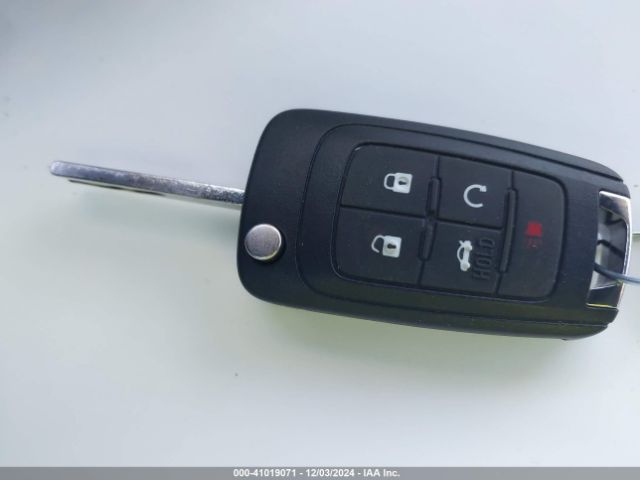 1G11C5SL9FF327432 Chevrolet MALIBU 1LT