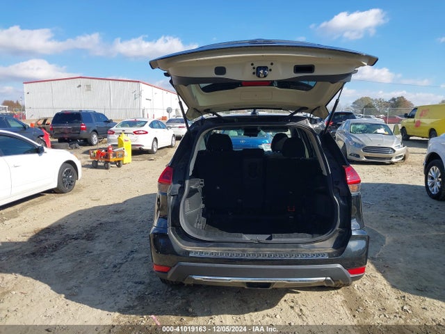Nissan ROGUE S 2019 5N1AT2MT0KC799416 Image 18