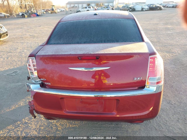 2C3CCARG1EH229496 Chrysler 300