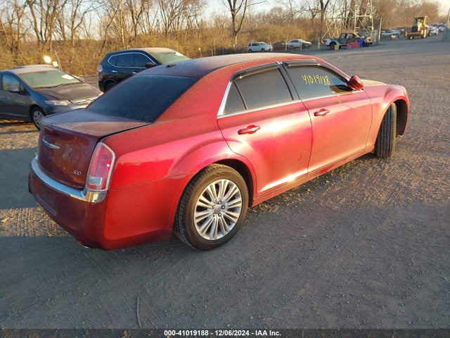 Chrysler 300 2014 2C3CCARG1EH229496 Image 4