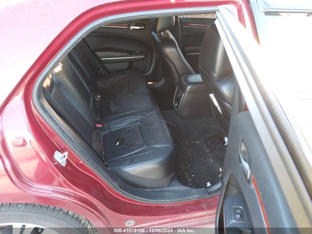 2C3CCARG1EH229496 Chrysler 300