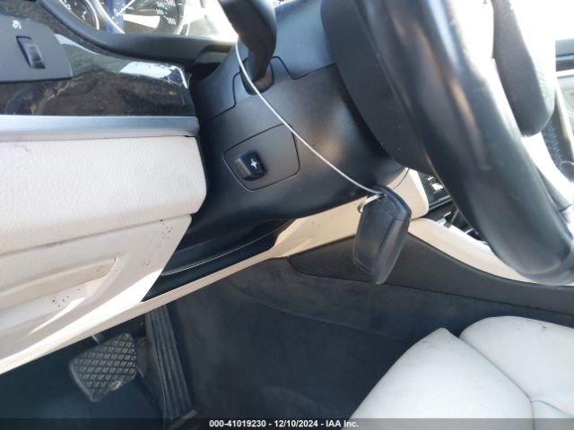 2011 BMW 528I WBAFR1C54BC751002 Photo 10