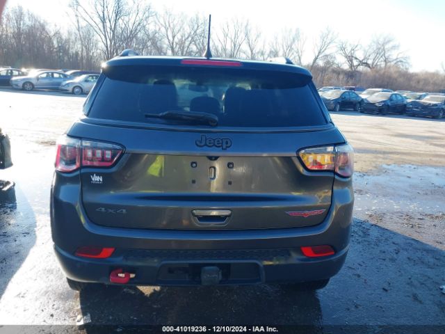 3C4NJDDB3JT201126 Jeep Compass Trailhawk 4x4