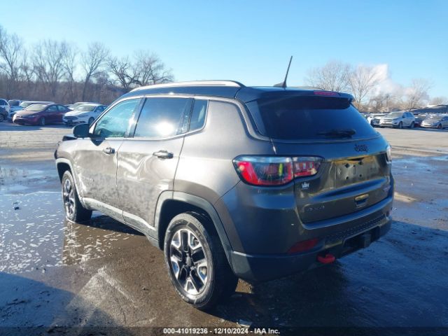 3C4NJDDB3JT201126 Jeep Compass Trailhawk 4x4