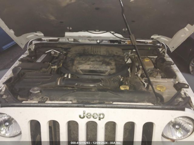 1C4BJWFG6FL629685 Jeep Wrangler Unlimited Rubicon
