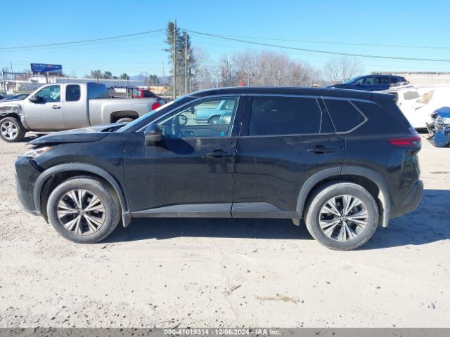 5N1AT3BB7MC786570 Nissan Rogue Sv Intelligent Awd