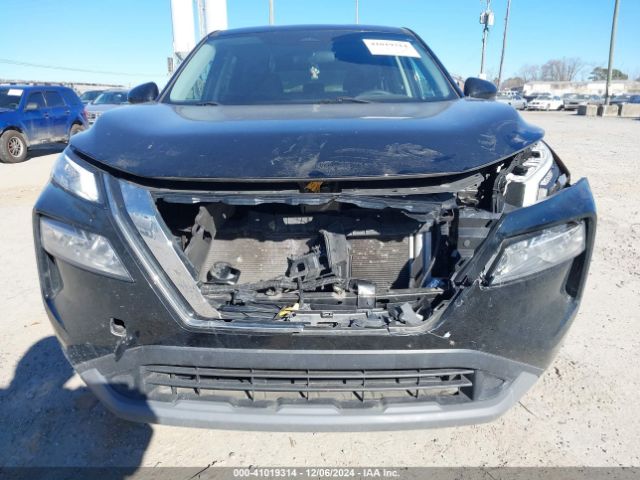 5N1AT3BB7MC786570 Nissan Rogue Sv Intelligent Awd