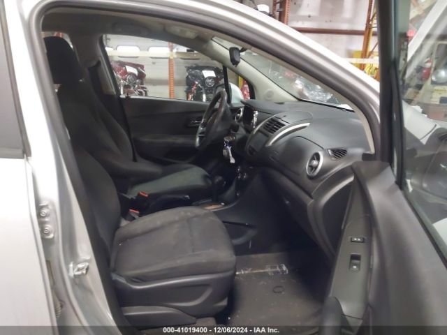 KL7CJKSB6FB113725 Chevrolet Trax 1ls