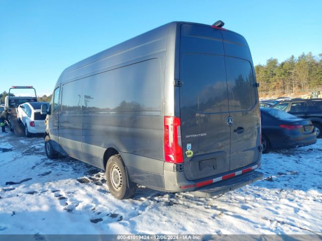 2019 MERCEDES-BENZ SPRINTER 2500 WD3PF1CD2KP089477 Photo 2