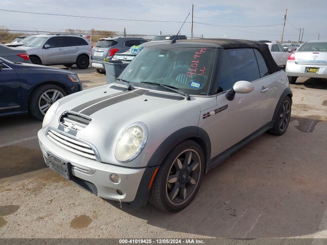2008 MINI COOPER S WMWRH33578TU81686 Photo 1