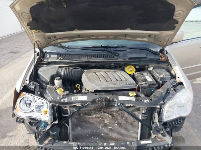2014 CHRYSLER TOWN & COUNTRY 2C4RC1BG0ER211162 Photo 9