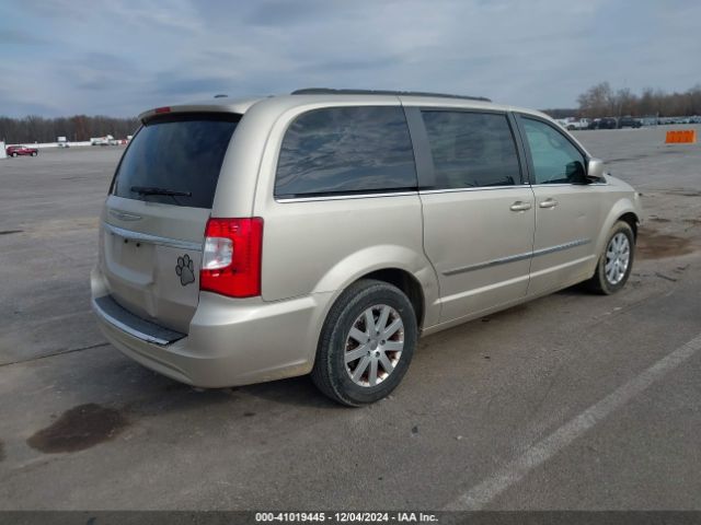 2014 CHRYSLER TOWN & COUNTRY 2C4RC1BG0ER211162 Photo 3