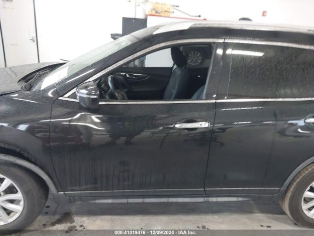 JN8AT2MT3JW459702 Nissan ROGUE SV