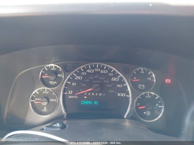 1GCWGAFF8H1117824 Chevrolet Express 2500 Work Van