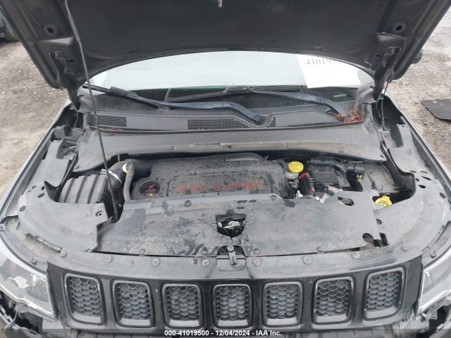 3C4NJDBB6JT396108 Jeep Compass Altitude 4x4