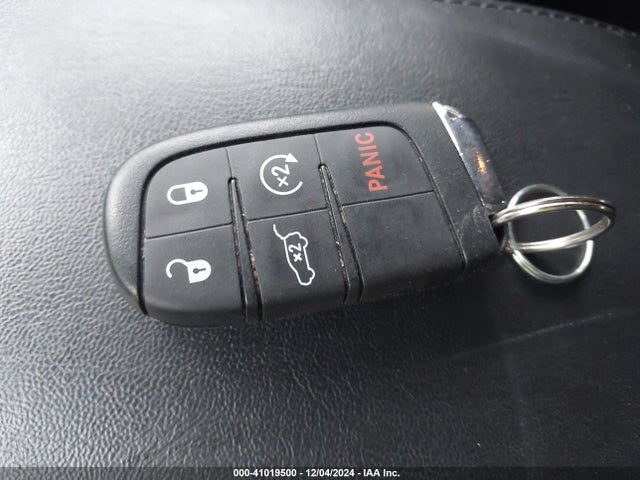3C4NJDBB6JT396108 Jeep Compass Altitude 4x4