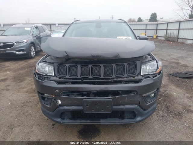 3C4NJDBB6JT396108 Jeep Compass Altitude 4x4