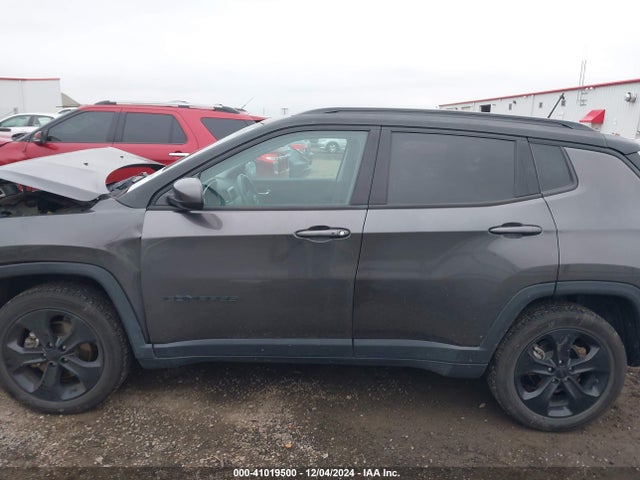 Jeep Compass Altitude 4x4 2018 3C4NJDBB6JT396108 Image 14