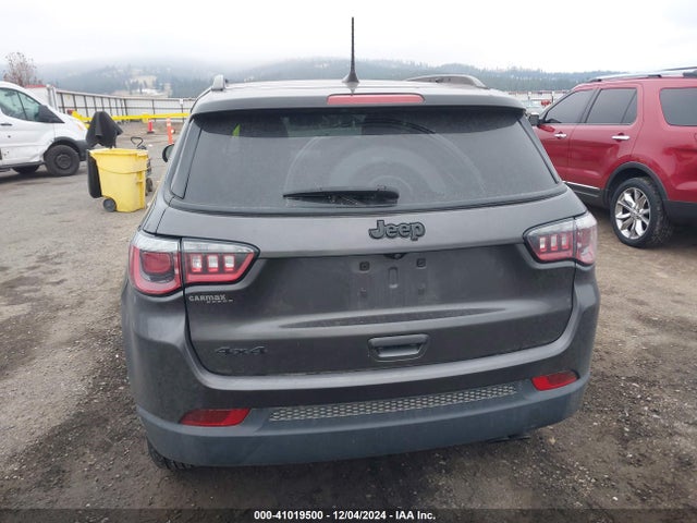 Jeep Compass Altitude 4x4 2018 3C4NJDBB6JT396108 Image 16